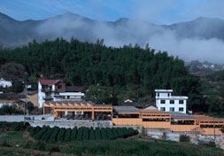 DnA工作室在中國山區(qū)建造木材豆腐廠